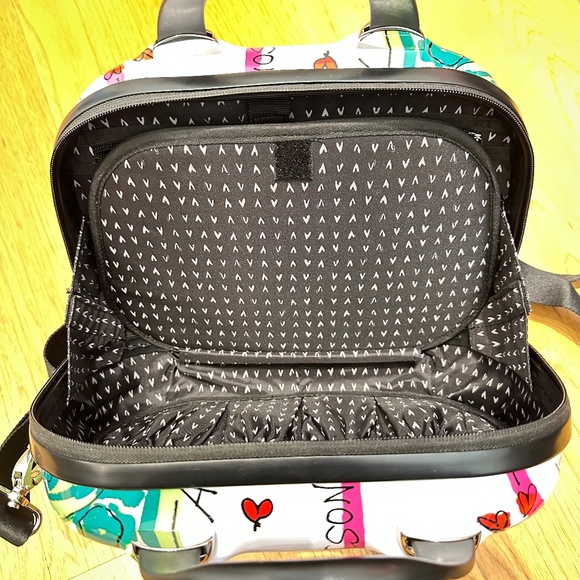 Brighton Jetsetter Travel Case w/cosmetic bag - Picture 8 of 12